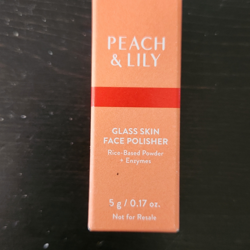Peach & Lily Samples: Face Polisher & Comfort Cream